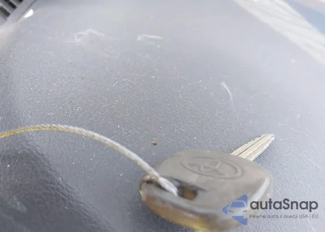 2011 Toyota Camry Le from USA, damaged, VIN 4T4BF3EK7BR160795